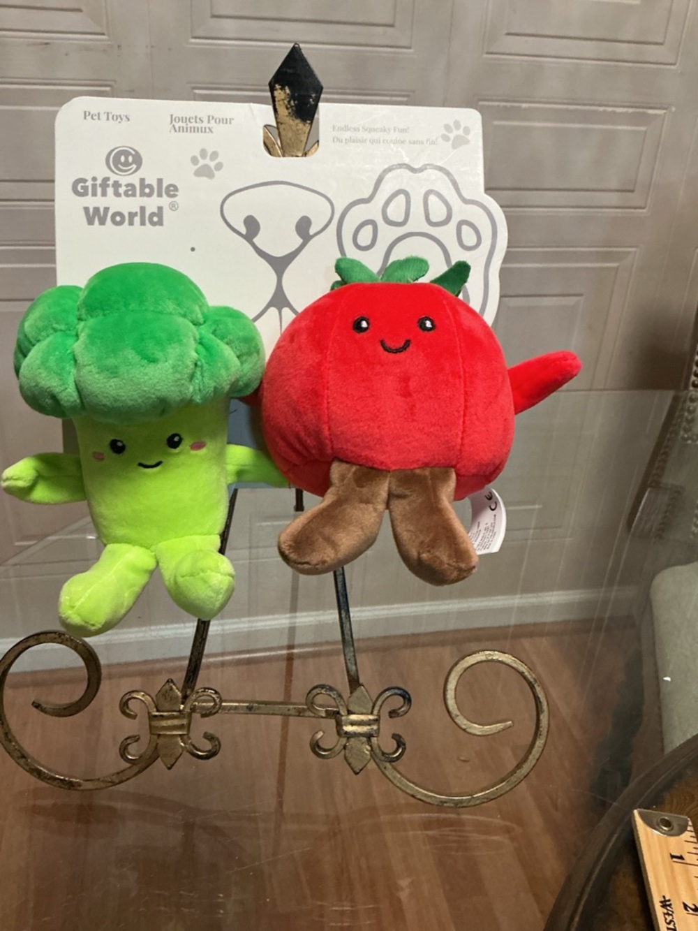 Set Of 2 Giftable  Broccoli & Tomato Toy w/Squeaker & Crinkle & Squeaker